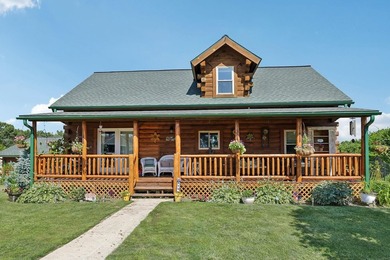 Lake Wisconsin - Sauk County Home For Sale in Merrimac Wisconsin