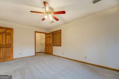Deeded Move-In Ready Jackson Lake Home in a Deep-Water Cove - photo 56