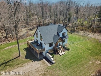 Welcome to this exceptional newer home, ideally situated on a - photo 1