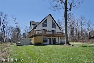 Welcome to this exceptional newer home, ideally situated on a - photo 4