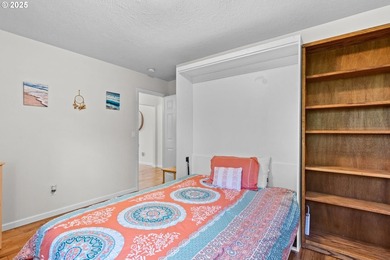 Rare opportunity outside the tsunami zone with panoramic views - photo 18