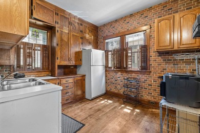 A charming Craftsman-style home that blends timeless character - photo 22