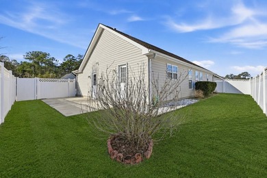Welcome home to this beautifully updated 3-bedroom, 2-bath - photo 23