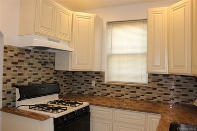 Welcome to 2973 Harding Avenue, a beautifully maintained - photo 25