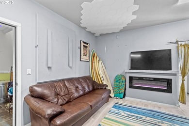 Rare opportunity outside the tsunami zone with panoramic views - photo 26