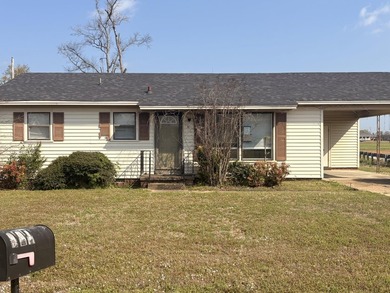 Lake Home Active Under Contract in Amory, Mississippi
