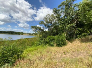 Gordon Lake Lot For Sale in Haines City Florida