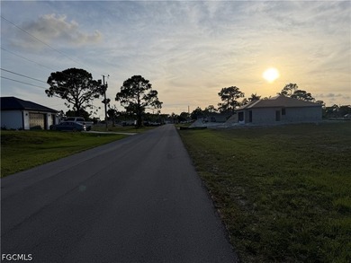 Great residential lot for sale in NW Cape Coral. Lot is - photo 2