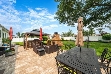 Welcome to this beautifully expanded split-level home situated - photo 10
