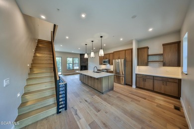 This luxury townhome offers three thoughtfully designed levels - photo 2