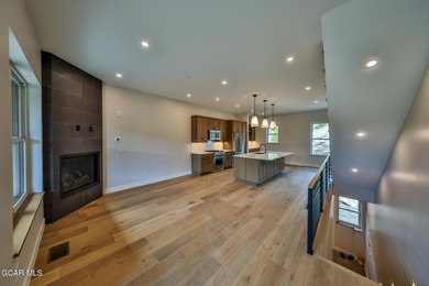 This luxury townhome offers three thoughtfully designed levels - photo 8