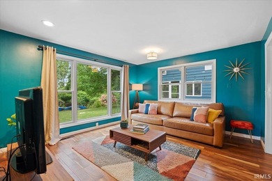 Welcome to this beautifully maintained waterfront ranch in the - photo 18