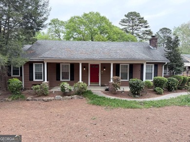 Welcome to your private riverfront retreat in the highly - photo 2