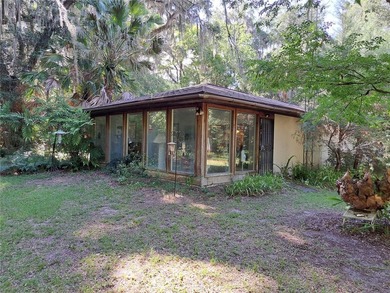 Stunning country charm with lots of privacy, this 3 bedroom 2 - photo 5