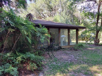Stunning country charm with lots of privacy, this 3 bedroom 2 - photo 6