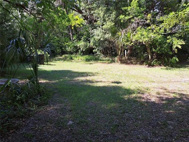Stunning country charm with lots of privacy, this 3 bedroom 2 - photo 8
