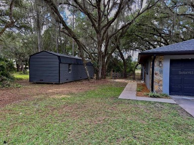 Don't settle for cookie cutter!
Lakefront . 4 bed / 2 bath . 1 - photo 4