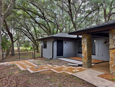 Don't settle for cookie cutter!
Lakefront . 4 bed / 2 bath . 1 - photo 6