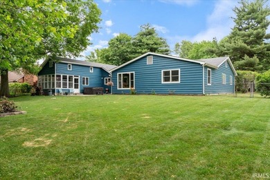 Welcome to this beautifully maintained waterfront ranch in the - photo 41
