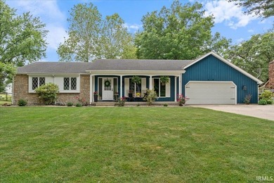 Welcome to this beautifully maintained waterfront ranch in the - photo 43