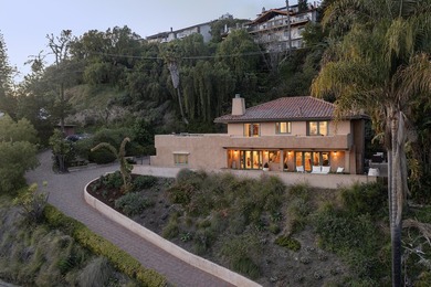 Experience elevated coastal living in this exceptional - photo 3