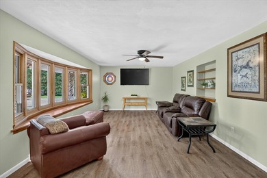 Beautifully remodeled all-brick ranch on a sprawling 2.2-acre - photo 7