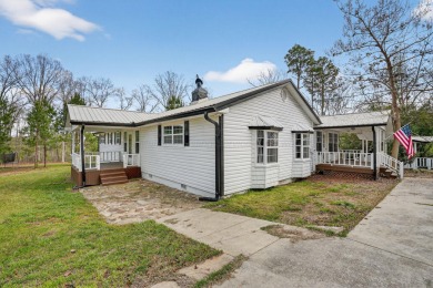 Spacious 4 BR, 3 BA home situated on 4.3 acres, just minutes - photo 8