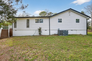 Spacious 4 BR, 3 BA home situated on 4.3 acres, just minutes - photo 9