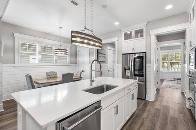 MOTIVATED SELLER! ACCEPTABLE OFFERS WELCOMED! Located in the - photo 12