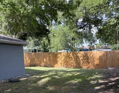 Great opportunity to own a solid income producing Multi-Family - photo 2