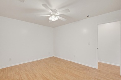 Take a look at this Beautiful 3-bed, 2-bath home with 1,186 sqft - photo 25