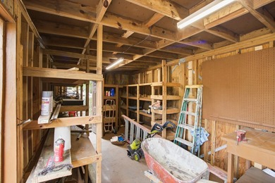 Take a look at this Beautiful 3-bed, 2-bath home with 1,186 sqft - photo 36