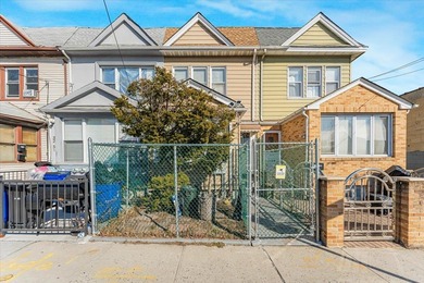 East River Home For Sale in East Elmhurst New York