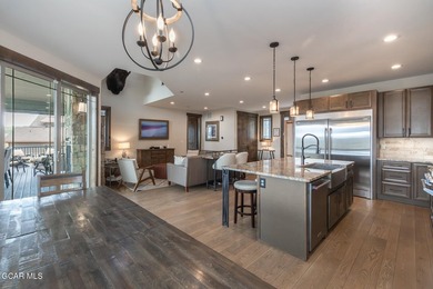 You will fall in love with this luxury 6-bedroom, 6-bath retreat - photo 7