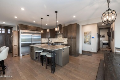You will fall in love with this luxury 6-bedroom, 6-bath retreat - photo 9