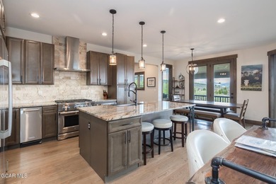 You will fall in love with this luxury 6-bedroom, 6-bath retreat - photo 10
