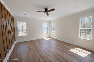 Welcome to your private retreat on the water. Situated on 4.03 - photo 13