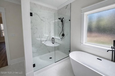Welcome to your private retreat on the water. Situated on 4.03 - photo 16