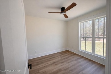 Welcome to your private retreat on the water. Situated on 4.03 - photo 20