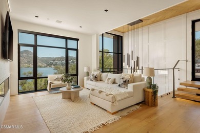 The Pinnacle Of Lake Sherwood Living. Poised above Lake Sherwood - photo 26