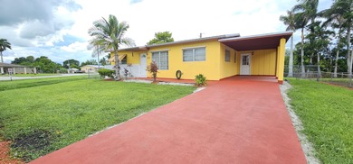 Lake Okeechobee Home For Sale in Belle Glade Florida