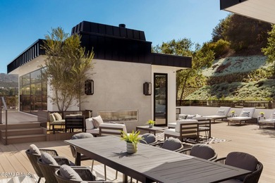 The Pinnacle Of Lake Sherwood Living. Poised above Lake Sherwood - photo 41