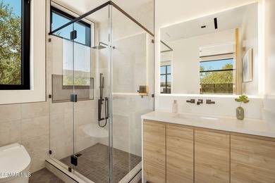 The Pinnacle Of Lake Sherwood Living. Poised above Lake Sherwood - photo 44