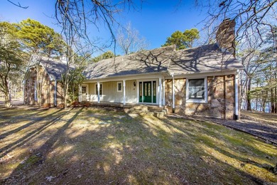 MOTIVATED SELLER This well-constructed lakefront home offers a - photo 1