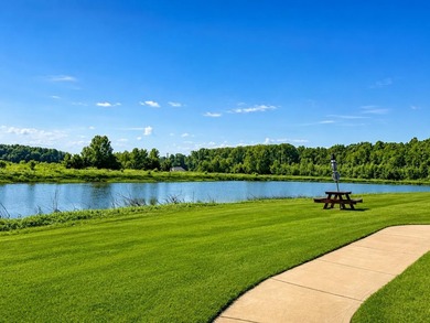 Introducing the Oxford Plan.This Luxury 3Br/ 2Ba custom built - photo 3