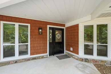 Great one-level home ideally surrounded by Mountain Ranch golf - photo 3