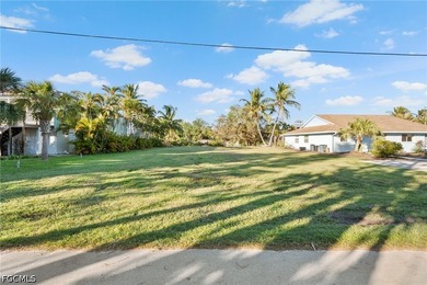 This spectacular lot is located on one of the most desirable - photo 5