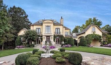 Behind the gates of prestigious Sologne Circle in Chenal Valley - photo 1