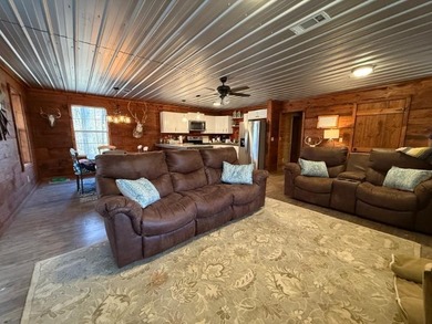 Sitting on a peaceful 24.37 just 1 mile off I22, this 2br/1ba - photo 4