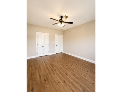 Introducing the Oxford Plan.This Luxury 3Br/ 2Ba custom built - photo 7
